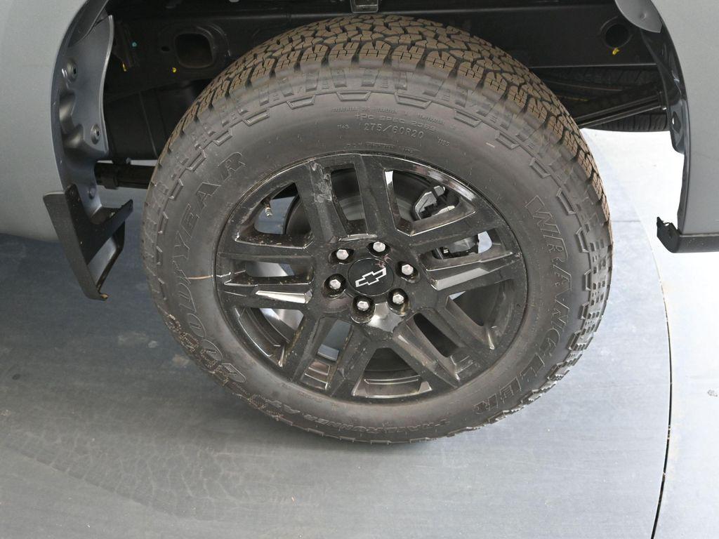 new 2025 Chevrolet Silverado 1500 car, priced at $46,946