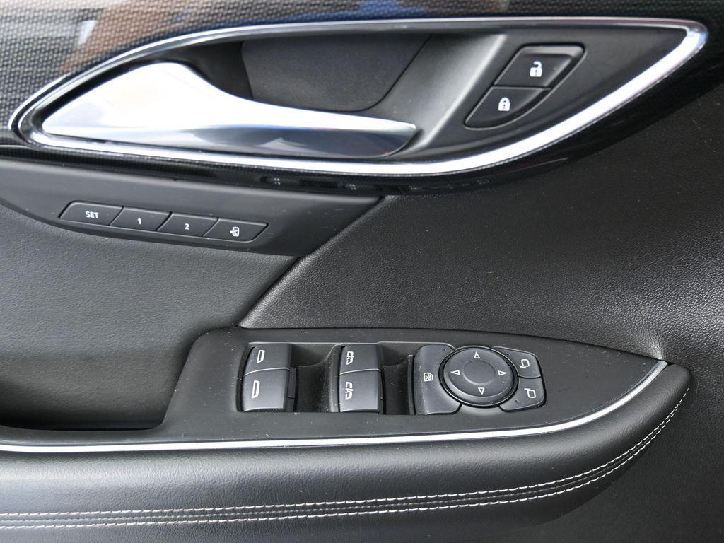 used 2023 Buick Envision car, priced at $22,997