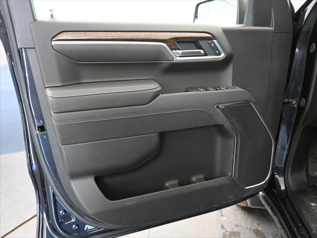 new 2025 GMC Sierra 1500 car, priced at $52,293