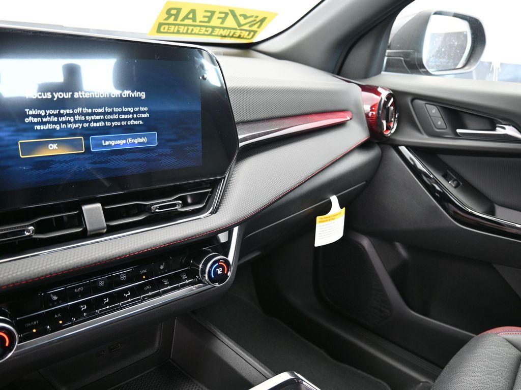 new 2026 Chevrolet Equinox car, priced at $35,398
