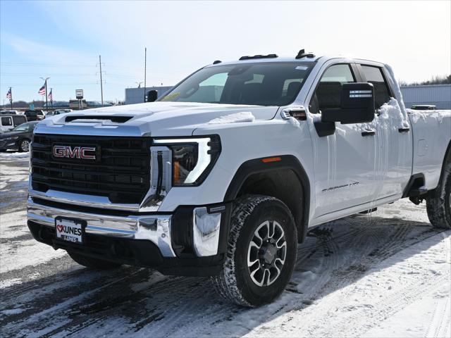 new 2025 GMC Sierra 3500 car, priced at $65,119