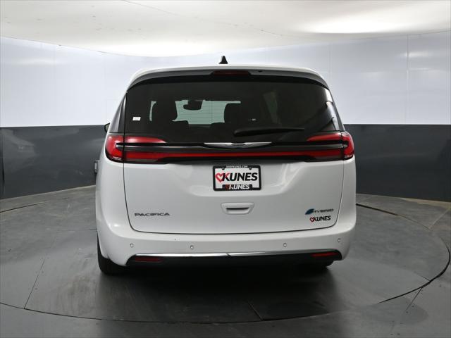 used 2023 Chrysler Pacifica Hybrid car, priced at $24,847
