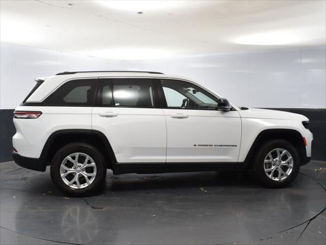 used 2023 Jeep Grand Cherokee car, priced at $29,120