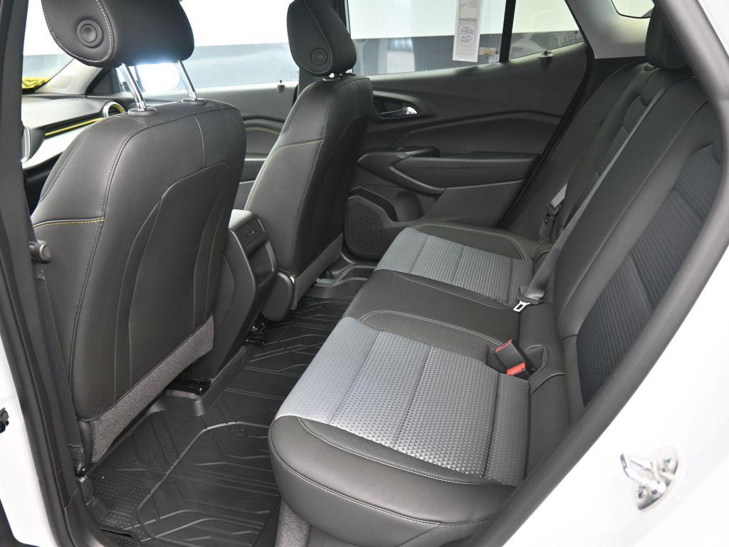 new 2025 Chevrolet Trax car, priced at $24,650