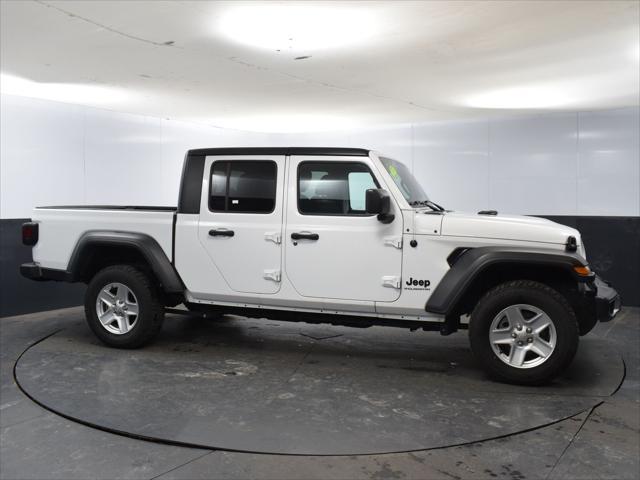 used 2023 Jeep Gladiator car, priced at $27,891