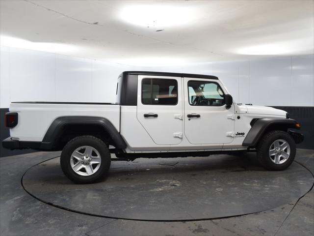 used 2023 Jeep Gladiator car, priced at $27,891