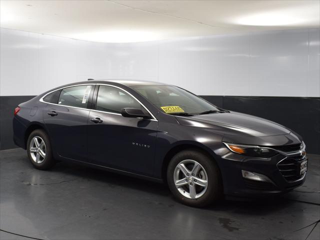 new 2025 Chevrolet Malibu car, priced at $26,518