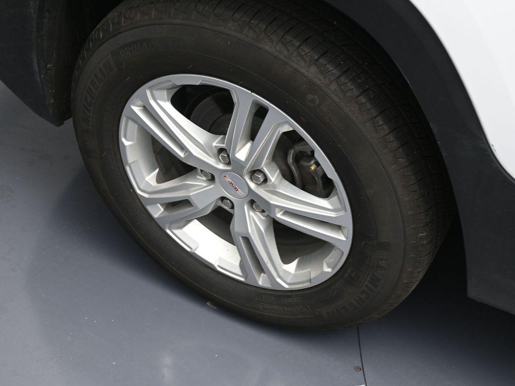 used 2024 GMC Terrain car, priced at $21,321