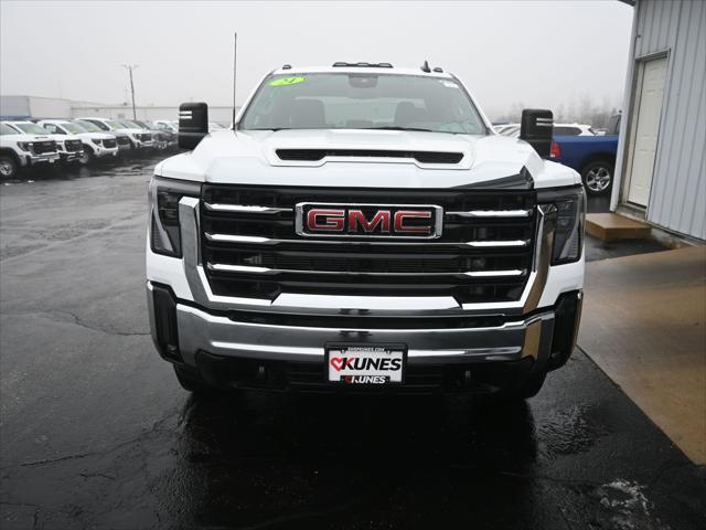 used 2024 GMC Sierra 2500 car, priced at $55,437