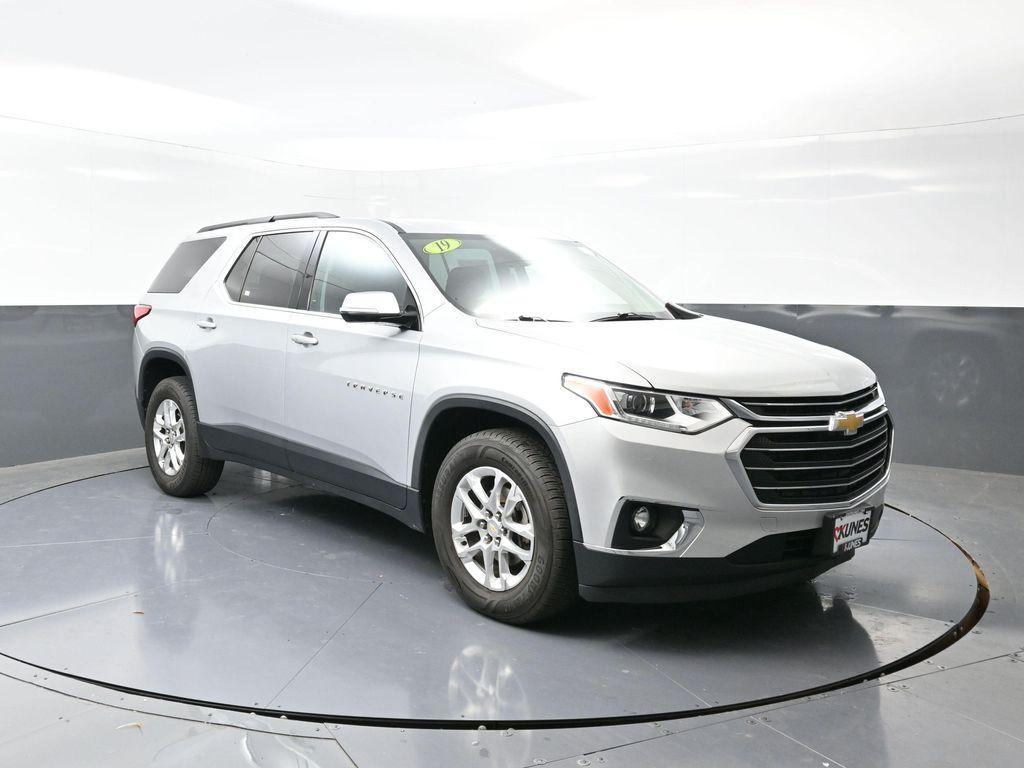 used 2019 Chevrolet Traverse car, priced at $20,731