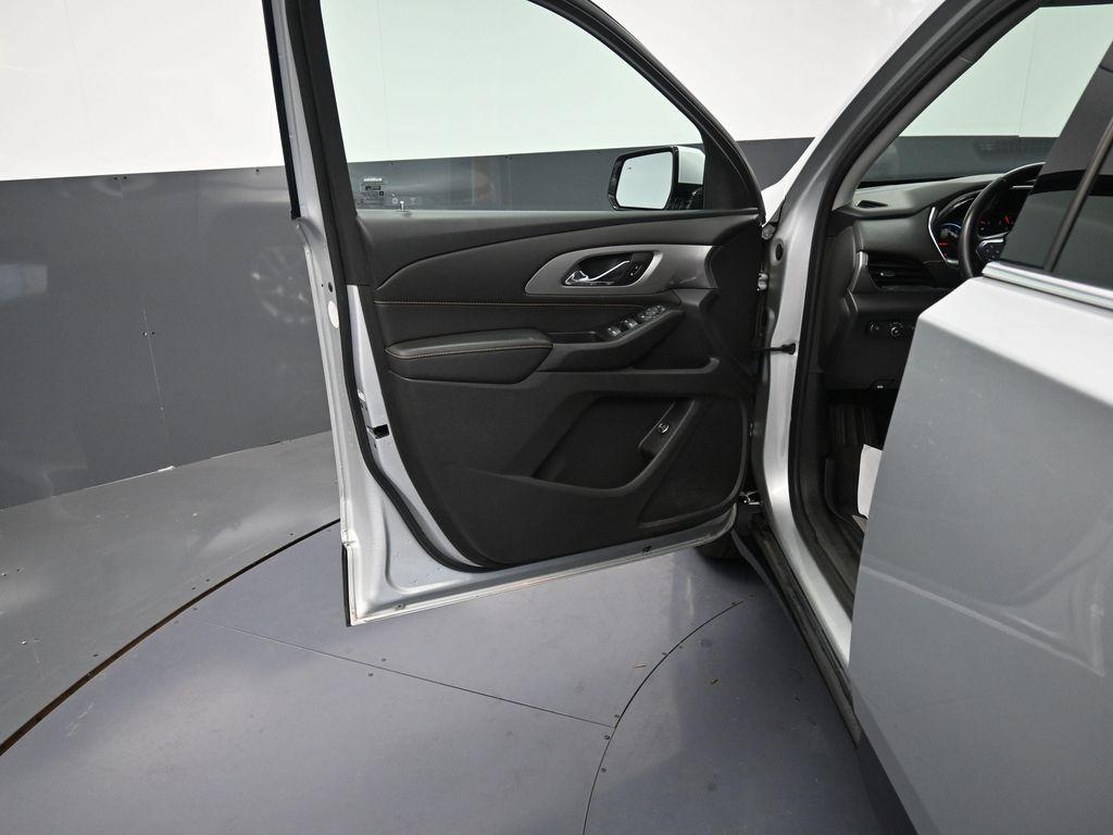 used 2019 Chevrolet Traverse car, priced at $20,731