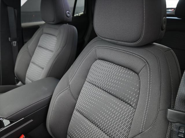new 2026 Chevrolet Equinox car, priced at $31,783