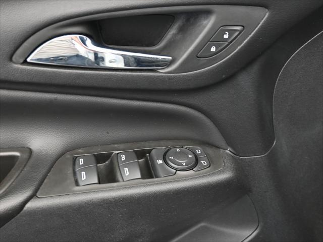 used 2023 Chevrolet Equinox car, priced at $20,845