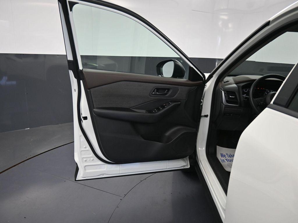 used 2023 Nissan Rogue car, priced at $19,596