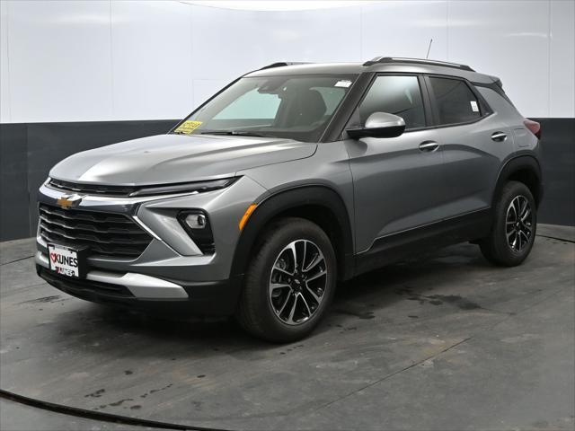 new 2025 Chevrolet TrailBlazer car, priced at $25,512