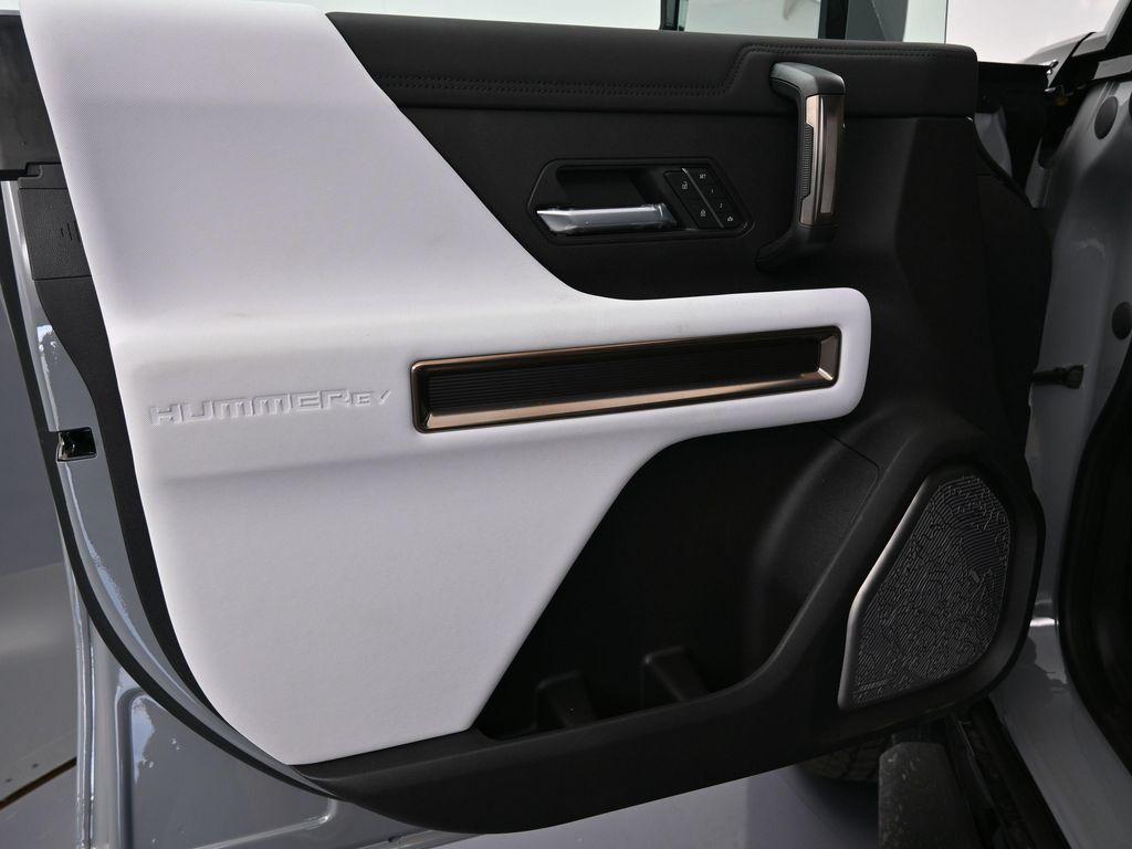 new 2025 GMC HUMMER EV Pickup car, priced at $95,020
