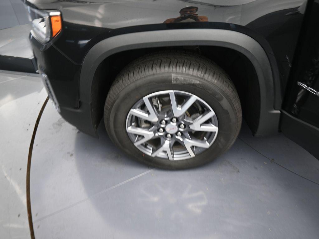 used 2023 GMC Acadia car, priced at $27,119