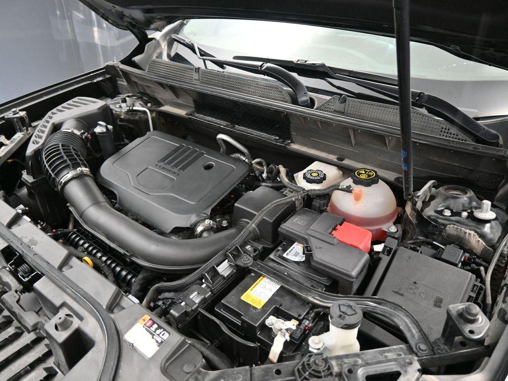 used 2023 GMC Acadia car, priced at $27,119