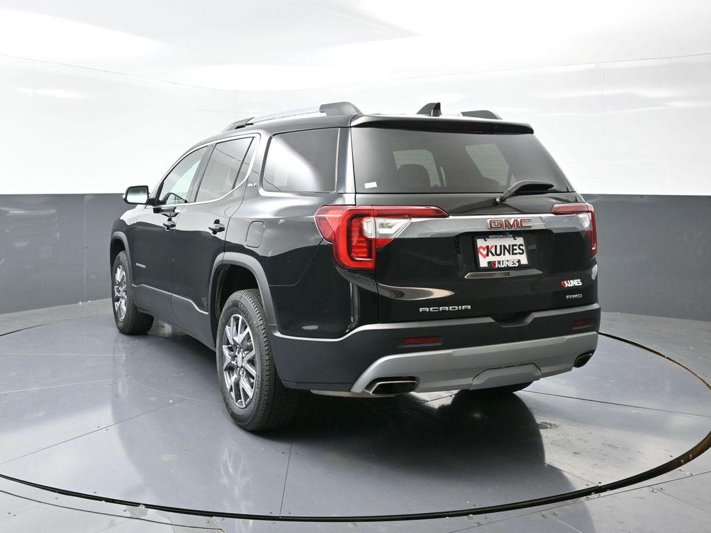 used 2023 GMC Acadia car, priced at $27,119