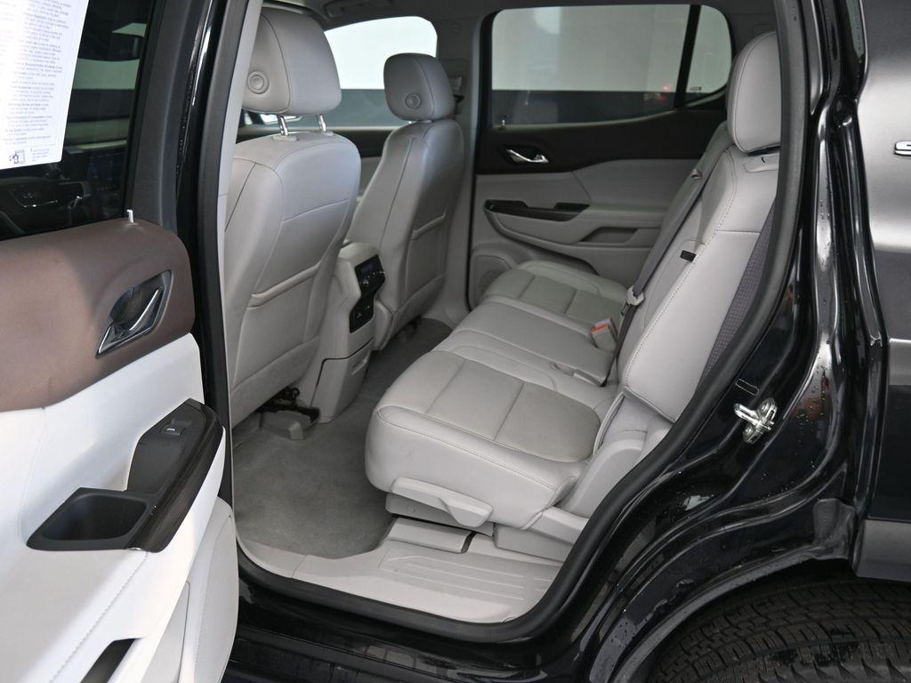 used 2023 GMC Acadia car, priced at $27,119