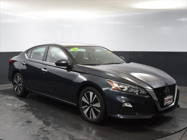 used 2022 Nissan Altima car, priced at $17,956