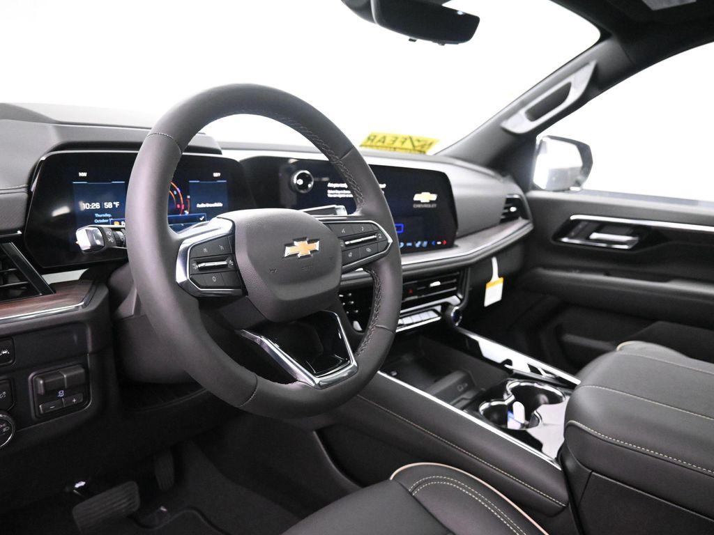 new 2026 Chevrolet Suburban car, priced at $90,930