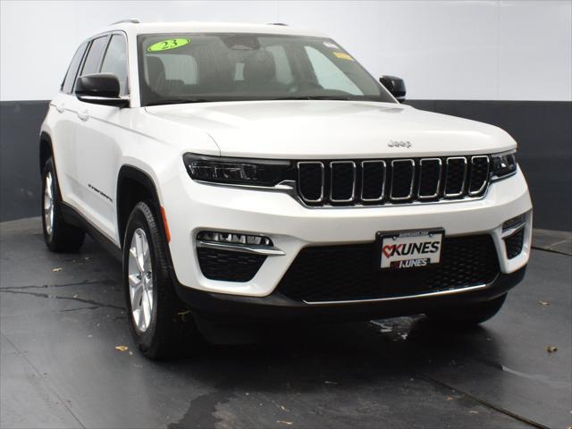 used 2023 Jeep Grand Cherokee car, priced at $29,637