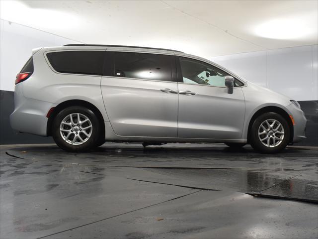 used 2022 Chrysler Pacifica car, priced at $21,991