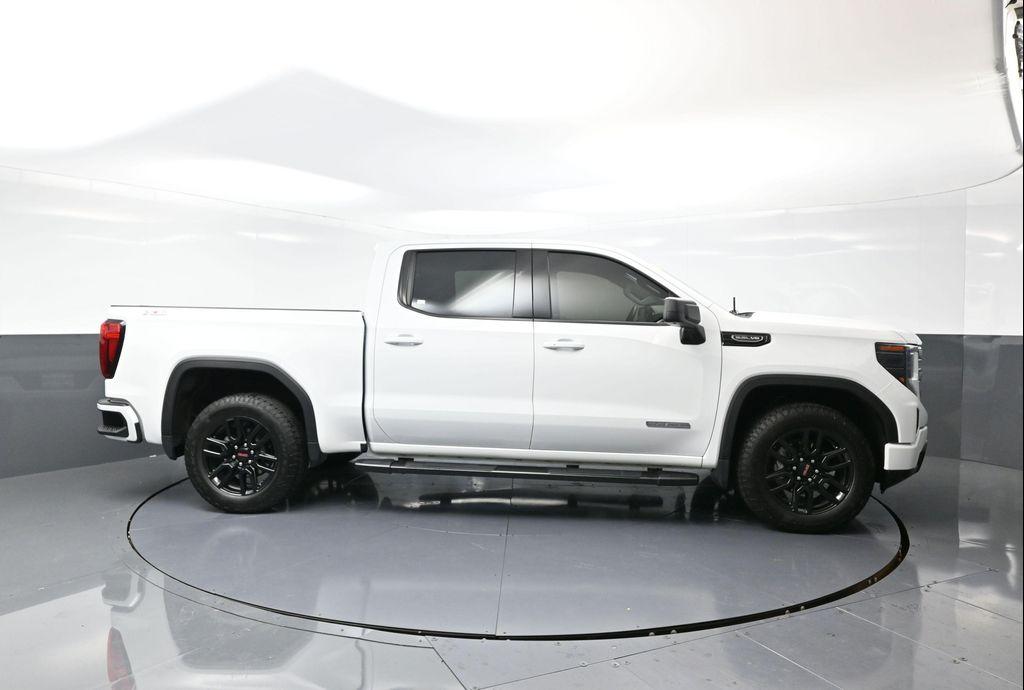 used 2022 GMC Sierra 1500 car, priced at $44,772