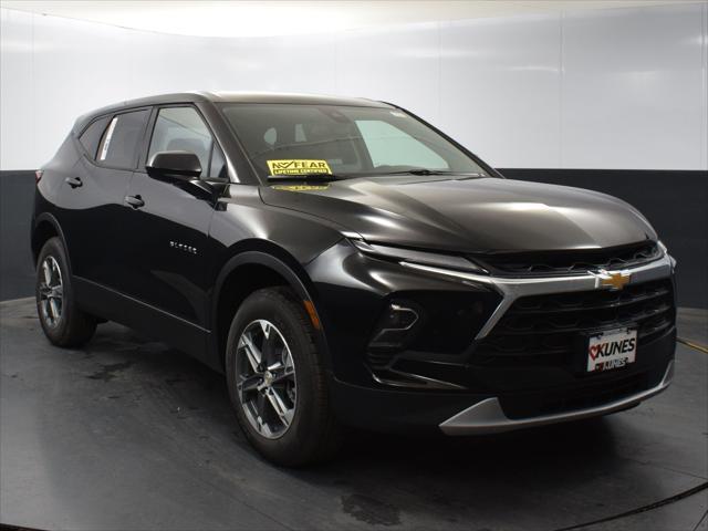 new 2025 Chevrolet Blazer car, priced at $37,410