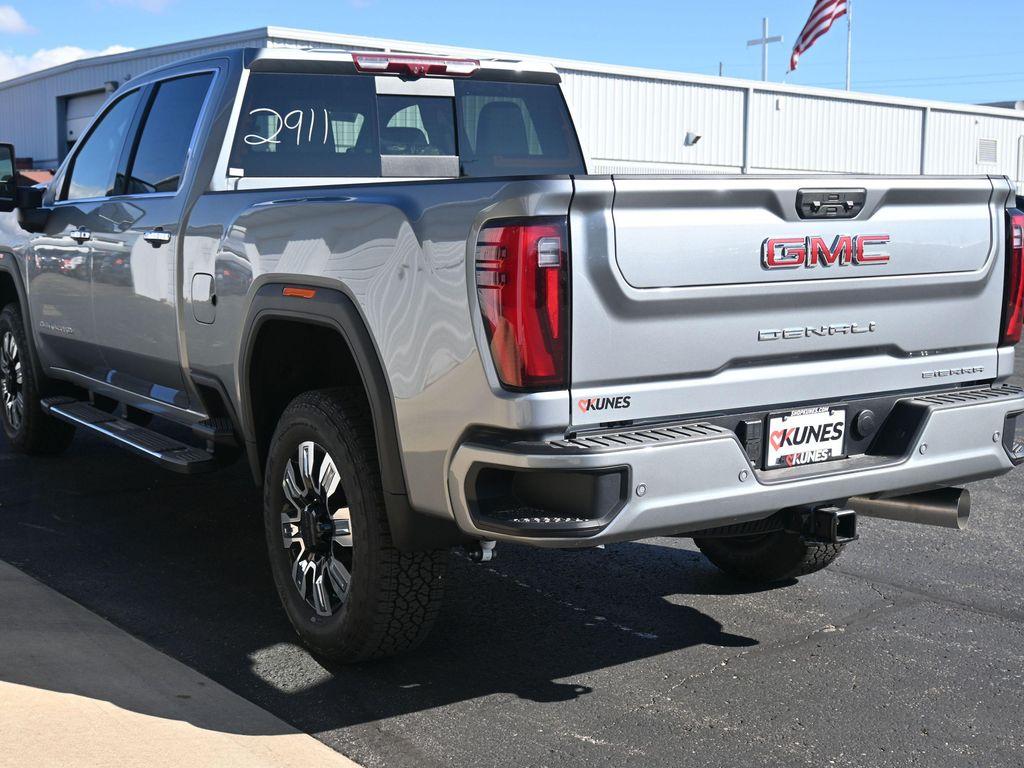 new 2026 GMC Sierra 3500 car, priced at $87,244