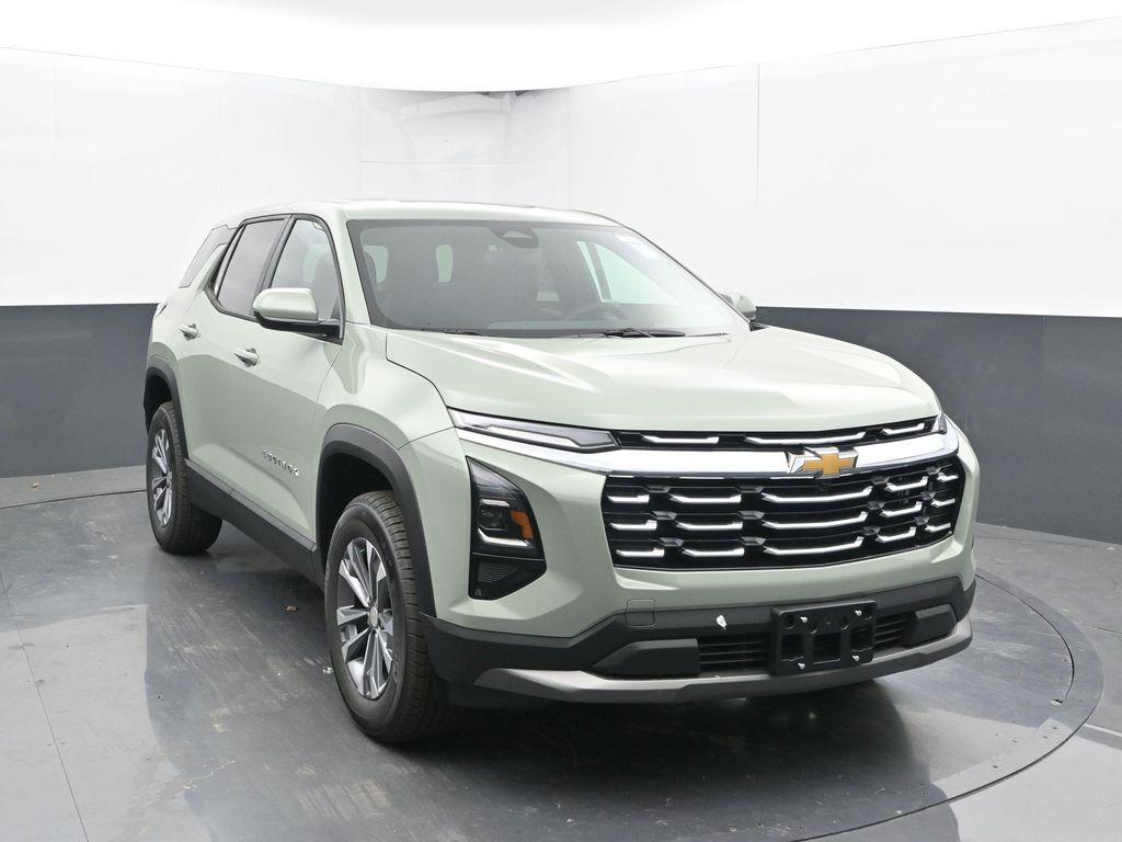 new 2026 Chevrolet Equinox car, priced at $32,030