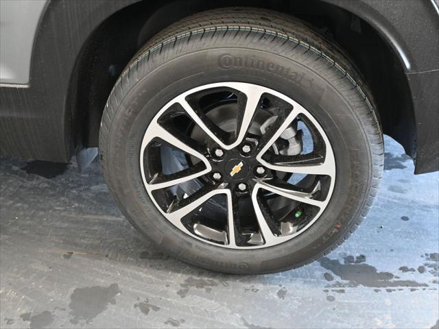new 2025 Chevrolet TrailBlazer car, priced at $22,401