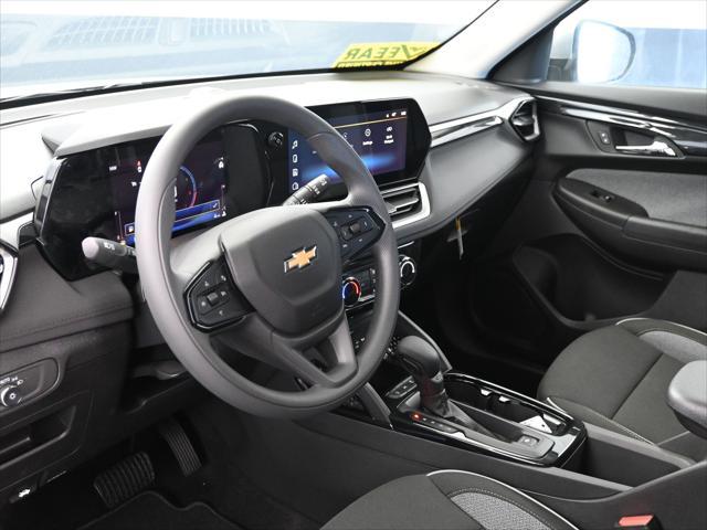 new 2025 Chevrolet TrailBlazer car, priced at $22,401