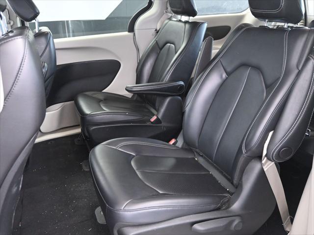 used 2023 Chrysler Pacifica Hybrid car, priced at $24,395