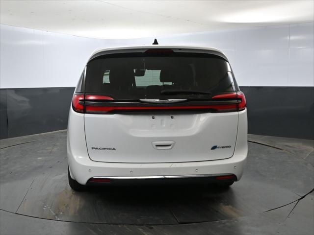 used 2023 Chrysler Pacifica Hybrid car, priced at $24,395