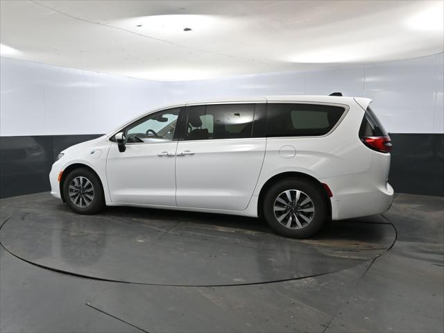 used 2023 Chrysler Pacifica Hybrid car, priced at $24,395