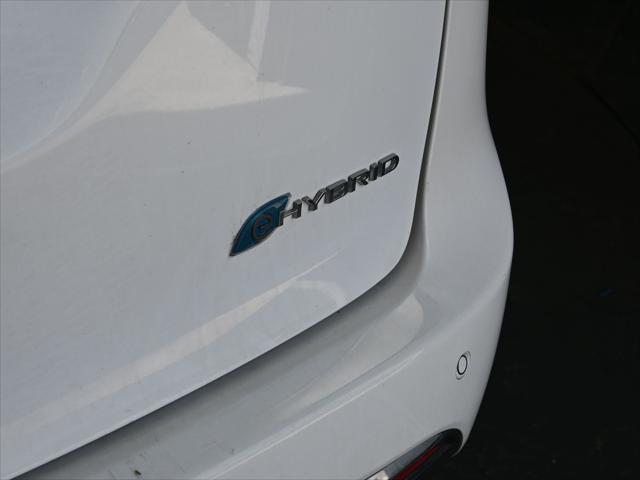 used 2023 Chrysler Pacifica Hybrid car, priced at $24,395