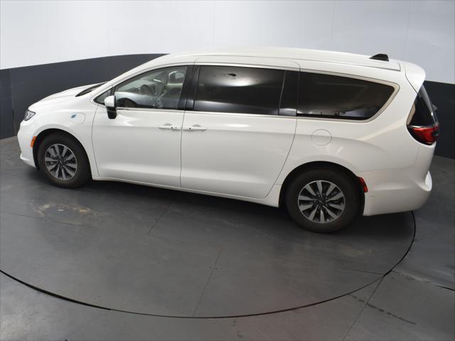 used 2023 Chrysler Pacifica Hybrid car, priced at $24,949