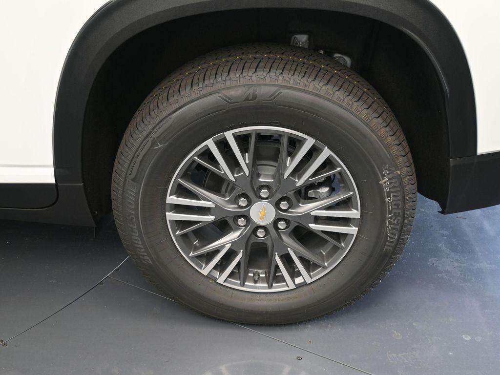new 2026 Chevrolet Traverse car, priced at $45,920