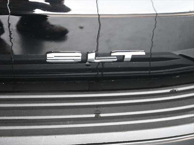 used 2021 GMC Yukon car, priced at $43,405