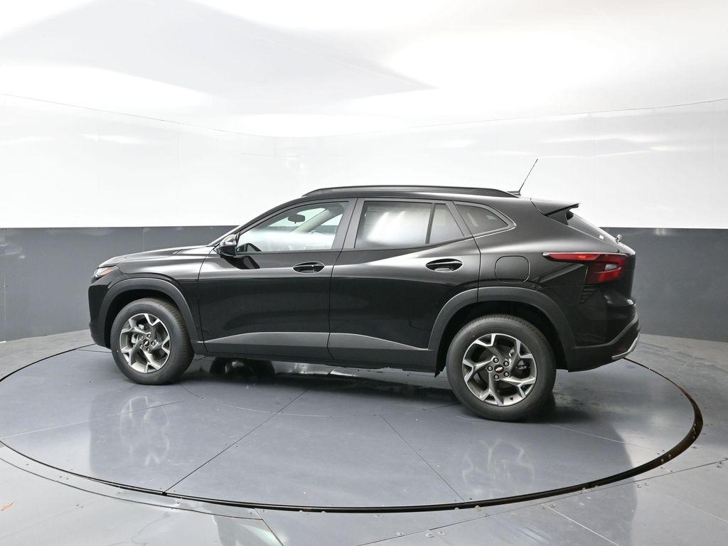 new 2025 Chevrolet Trax car, priced at $23,804