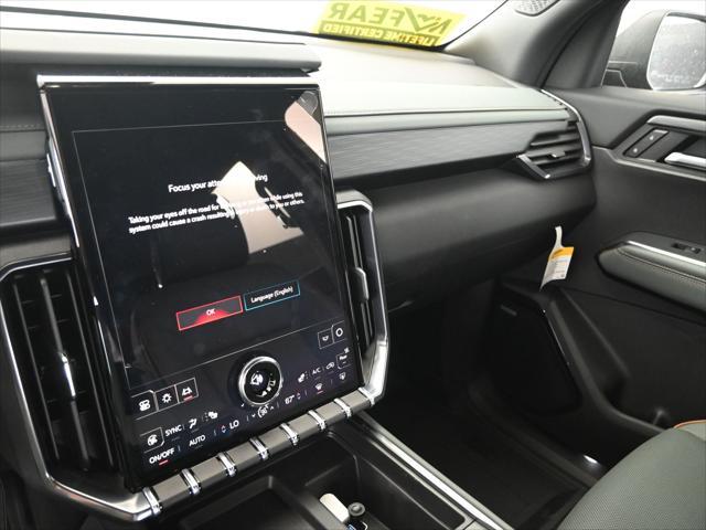 new 2025 GMC Acadia car, priced at $50,779