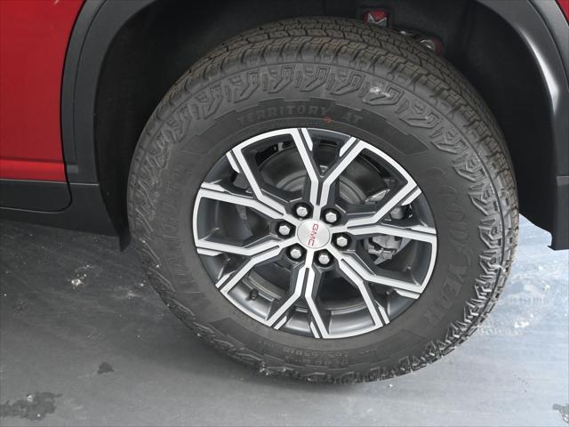 new 2025 GMC Acadia car, priced at $50,779