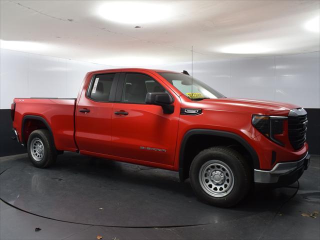 new 2025 GMC Sierra 1500 car, priced at $44,802