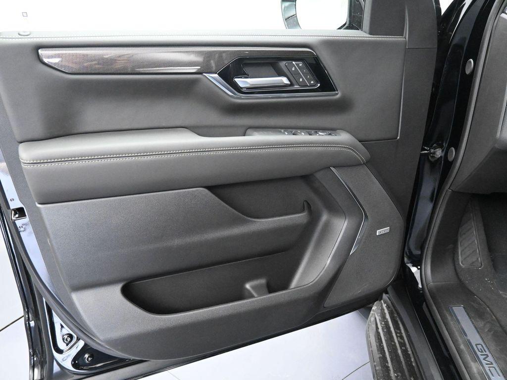 new 2026 GMC Yukon XL car, priced at $79,010