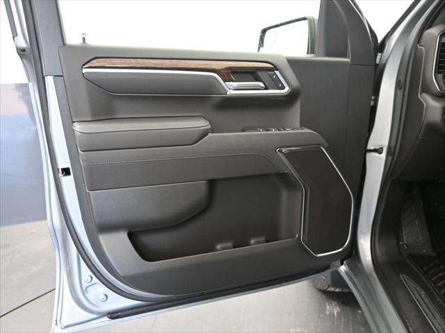 new 2025 GMC Sierra 1500 car, priced at $53,152