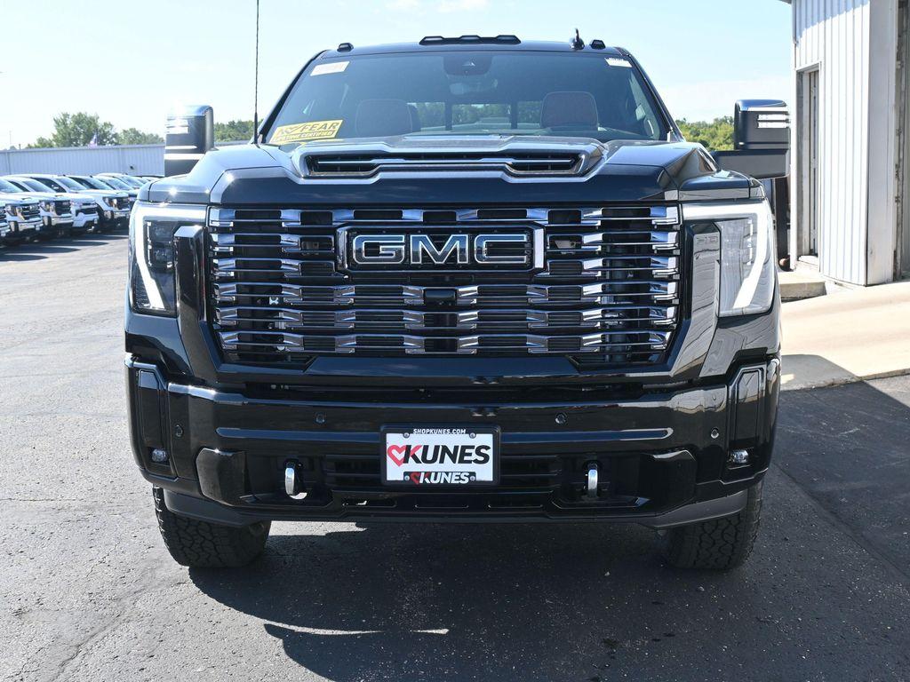 new 2026 GMC Sierra 3500 car, priced at $96,395
