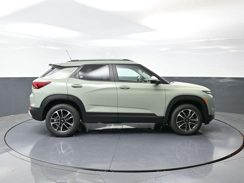 new 2026 Chevrolet TrailBlazer car, priced at $28,386