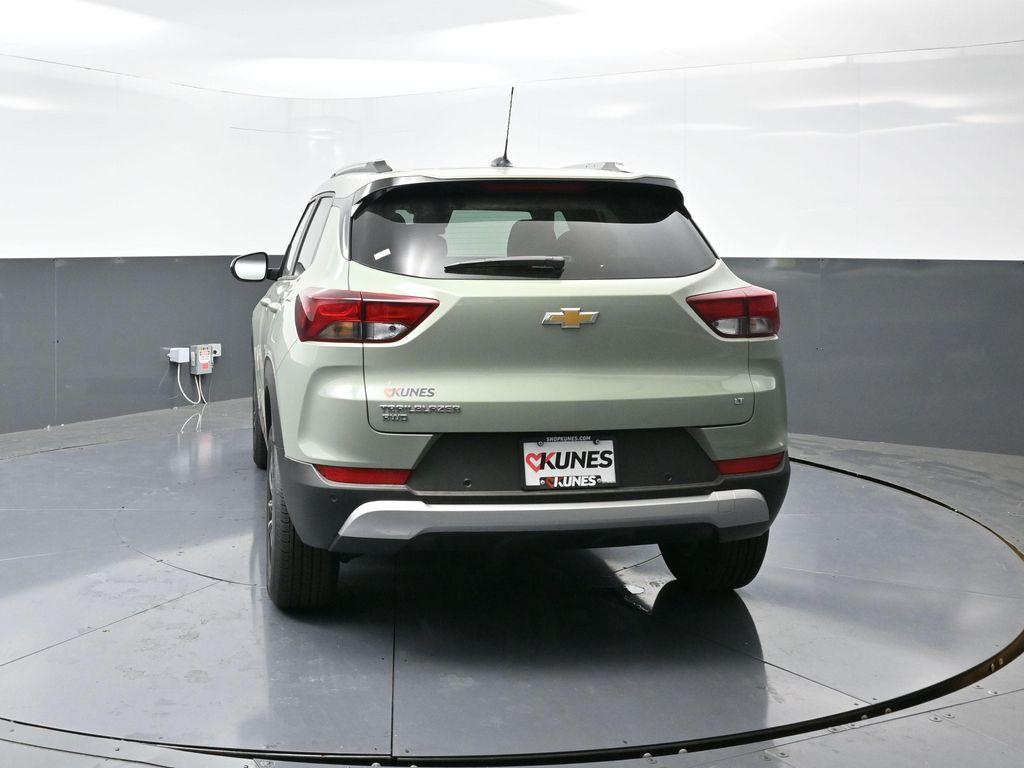 new 2026 Chevrolet TrailBlazer car, priced at $28,386